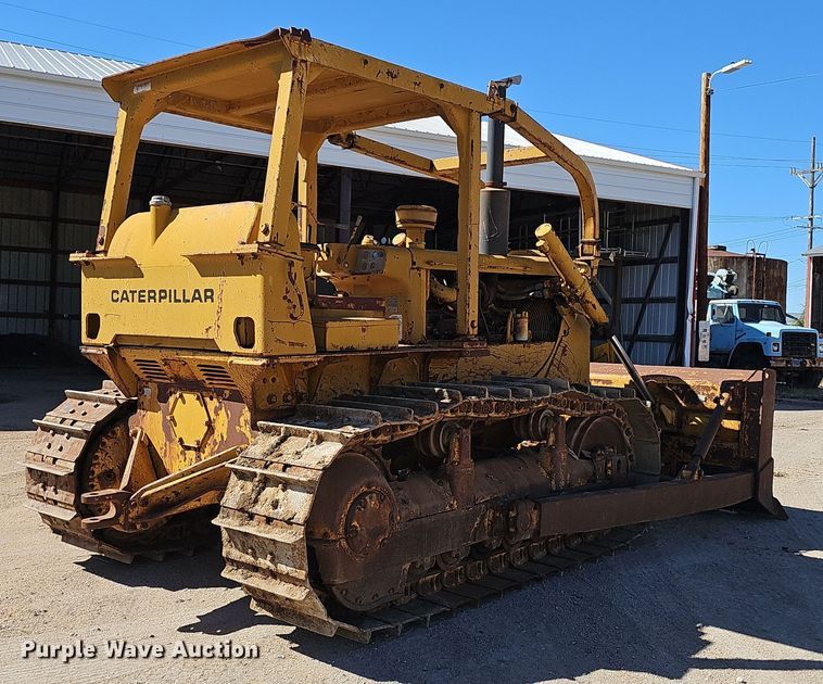 image for item DO5491 1973 Caterpillar D6C dozer