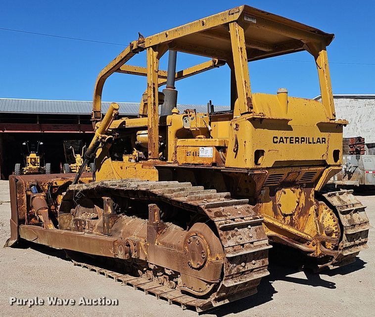 image for item DO5491 1973 Caterpillar D6C dozer