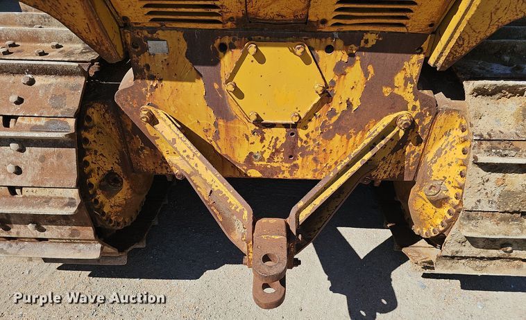 image for item DO5491 1973 Caterpillar D6C dozer