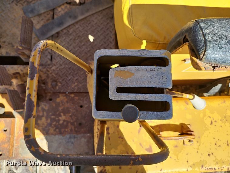 image for item DO5491 1973 Caterpillar D6C dozer
