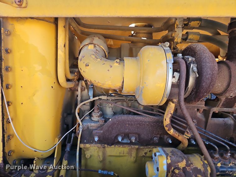 image for item DO5491 1973 Caterpillar D6C dozer