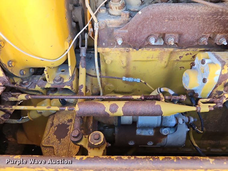 image for item DO5491 1973 Caterpillar D6C dozer