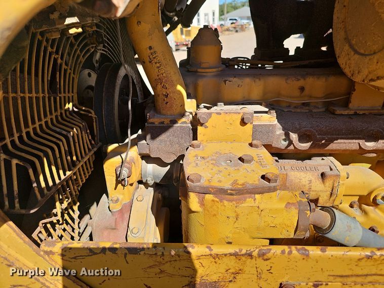 image for item DO5491 1973 Caterpillar D6C dozer