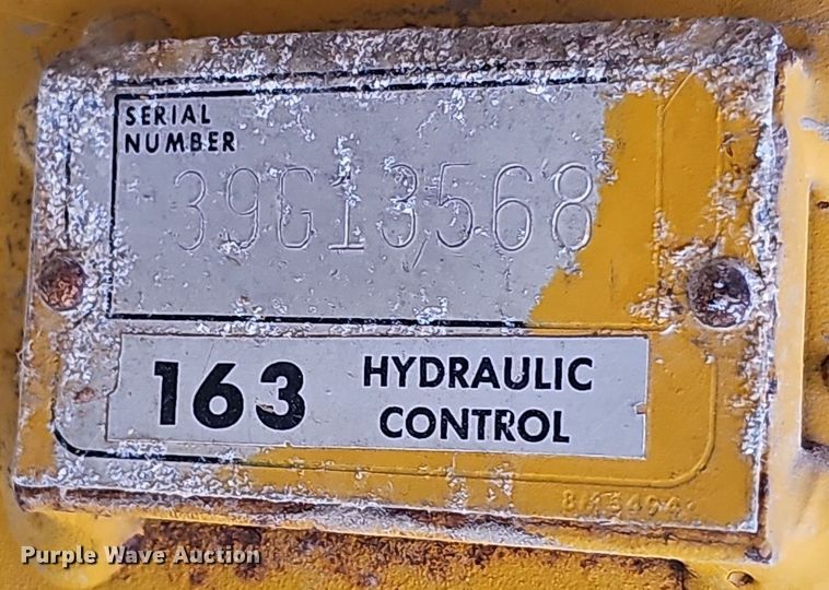 image for item DO5491 1973 Caterpillar D6C dozer