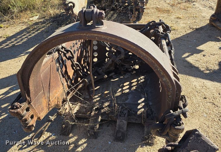 image for item DO5497 (5) crane buckets