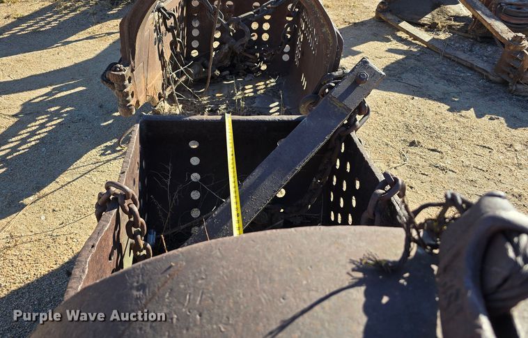 image for item DO5497 (5) crane buckets