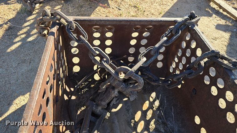 image for item DO5497 (5) crane buckets