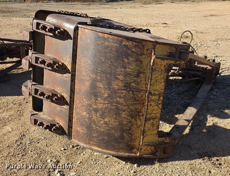 image for item DO5497 (5) crane buckets