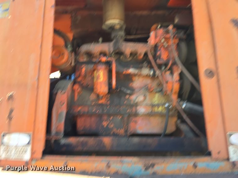 image for item DO5498 1968 Koehring 405C crane