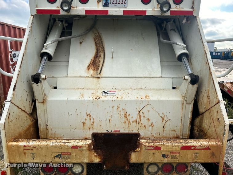 image for item DO7515 2013 Crane Carrier Low Entry refuse truck