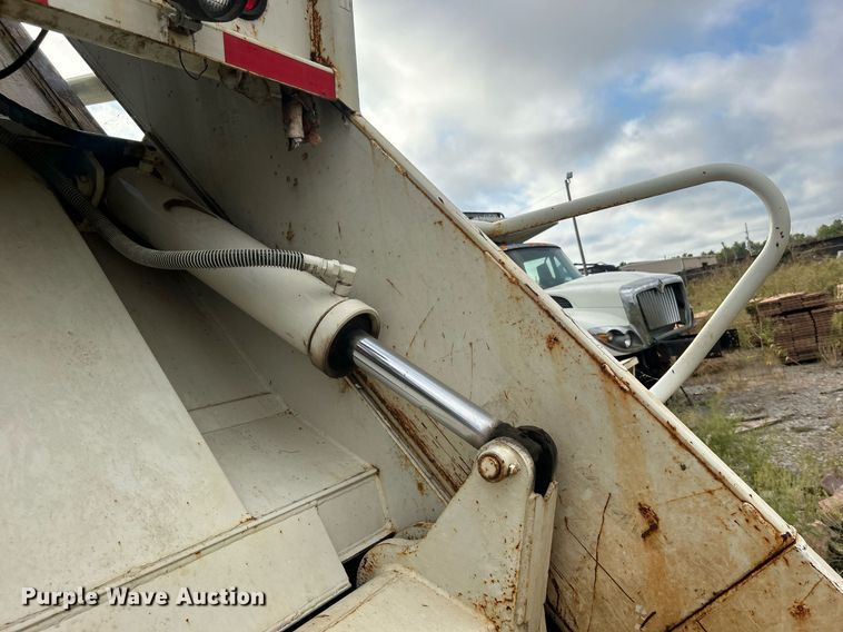 image for item DO7515 2013 Crane Carrier Low Entry refuse truck