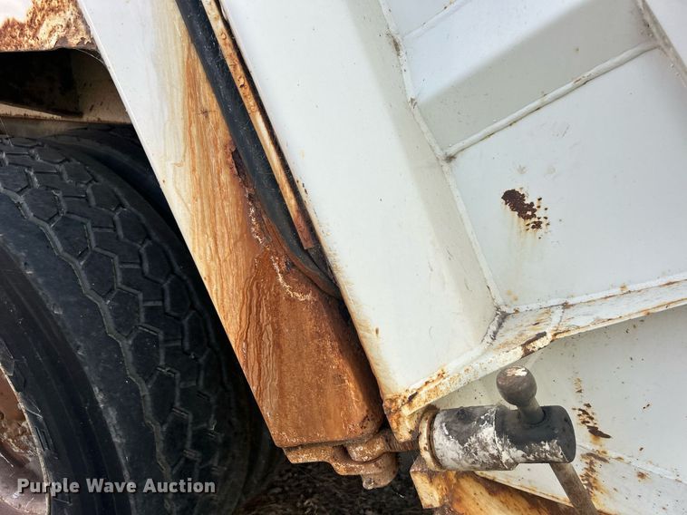 image for item DO7515 2013 Crane Carrier Low Entry refuse truck