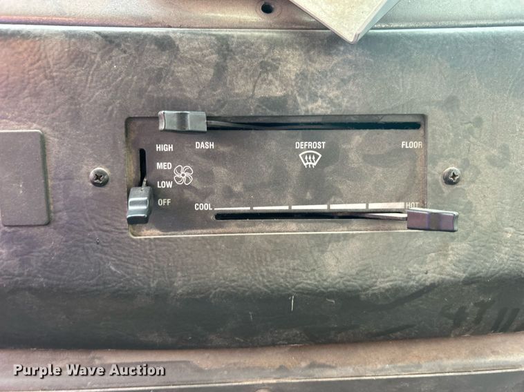 image for item DO7515 2013 Crane Carrier Low Entry refuse truck