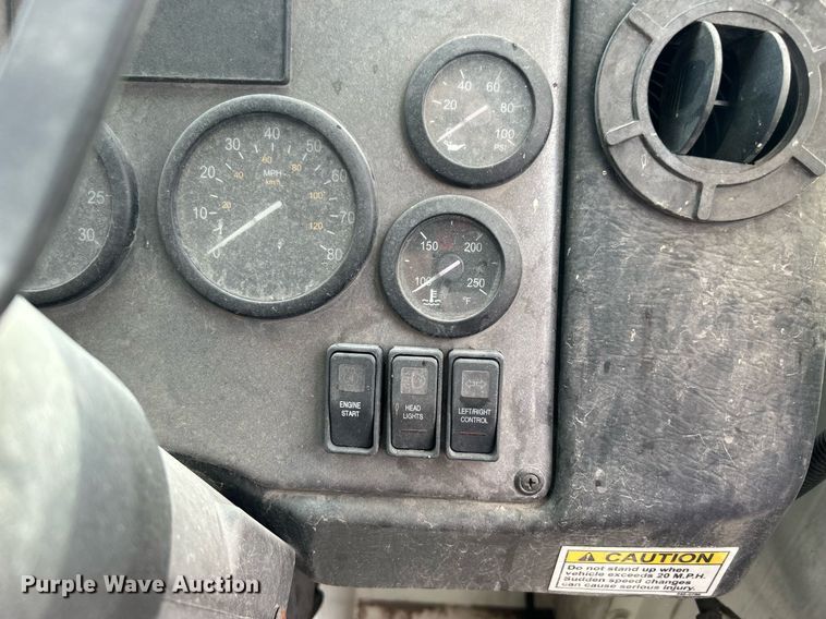 image for item DO7515 2013 Crane Carrier Low Entry refuse truck