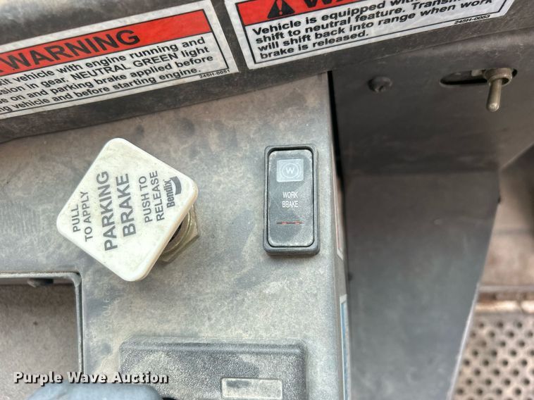 image for item DO7515 2013 Crane Carrier Low Entry refuse truck