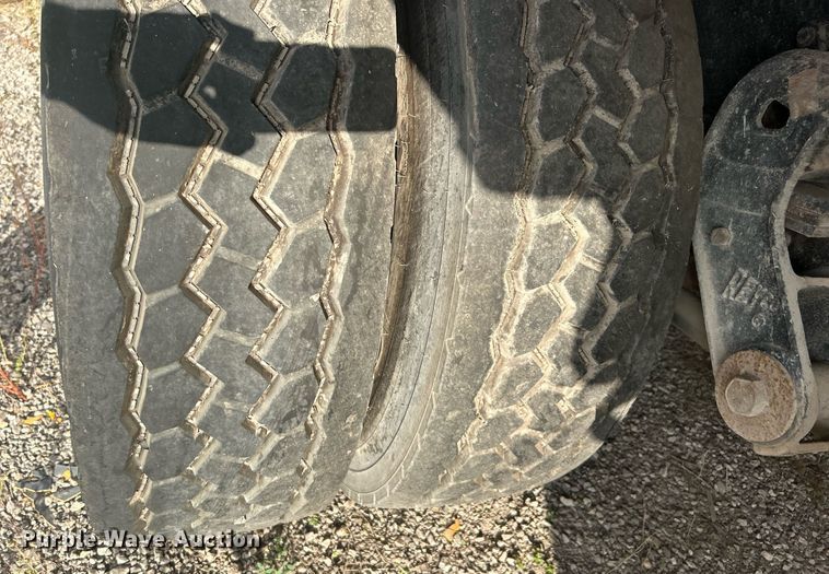 image for item DO7515 2013 Crane Carrier Low Entry refuse truck