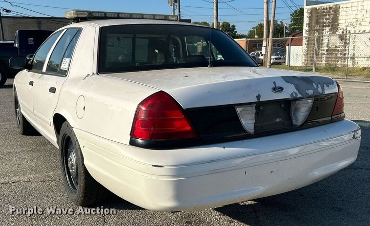image for item DO7521 2008 Ford Crown Victoria Police Interceptor