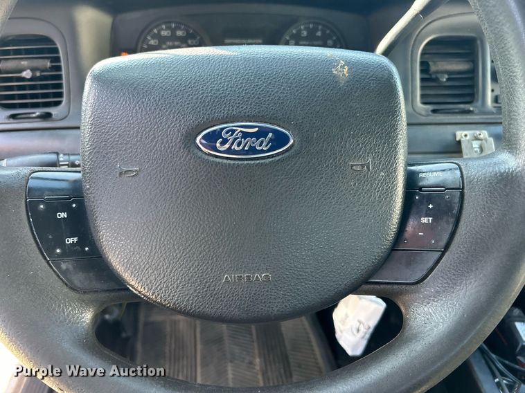 image for item DO7521 2008 Ford Crown Victoria Police Interceptor