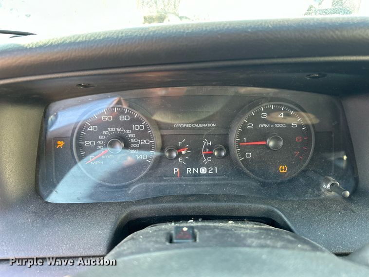 image for item DO7521 2008 Ford Crown Victoria Police Interceptor