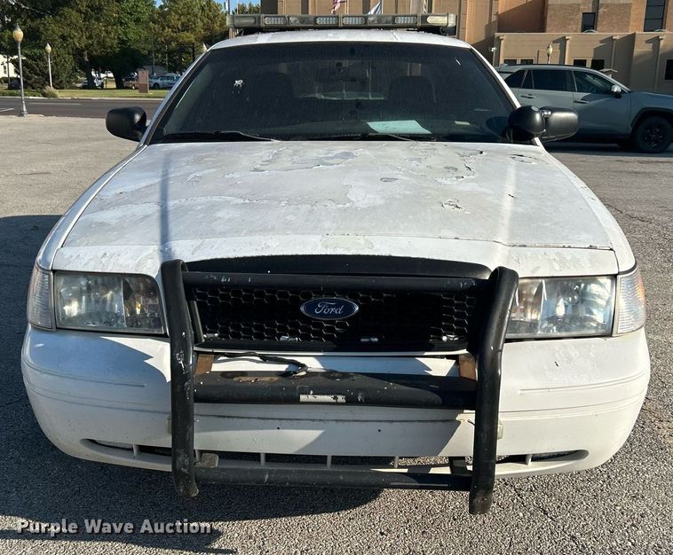 image for item DO7522 2008 Ford Crown Victoria  Police Interceptor