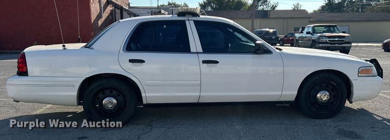 image for item DO7522 2008 Ford Crown Victoria  Police Interceptor