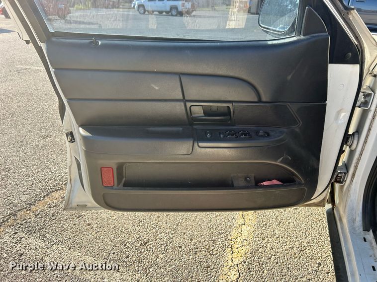 image for item DO7522 2008 Ford Crown Victoria  Police Interceptor