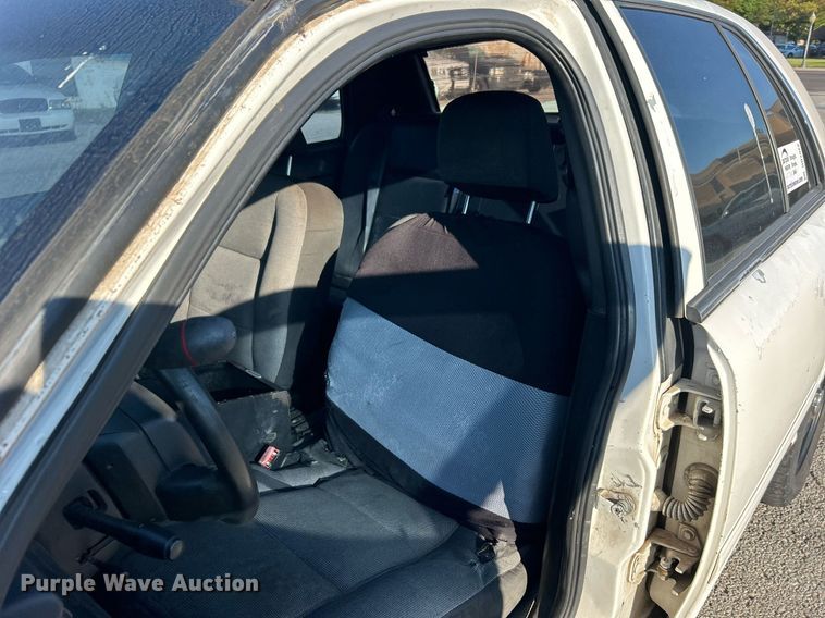 image for item DO7522 2008 Ford Crown Victoria  Police Interceptor