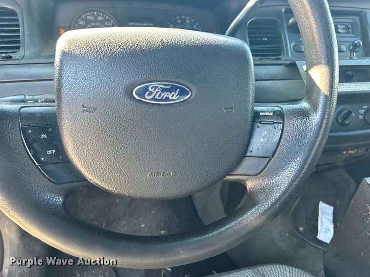 image for item DO7522 2008 Ford Crown Victoria  Police Interceptor