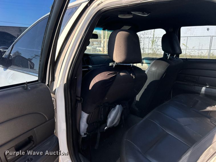 image for item DO7522 2008 Ford Crown Victoria  Police Interceptor