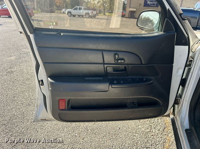 image for item DO7523 2010 Ford Crown Victoria  Police Interceptor