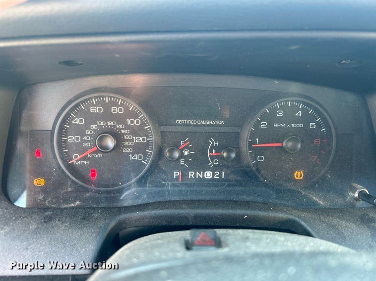 image for item DO7523 2010 Ford Crown Victoria  Police Interceptor