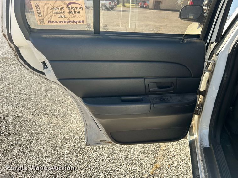 image for item DO7523 2010 Ford Crown Victoria  Police Interceptor