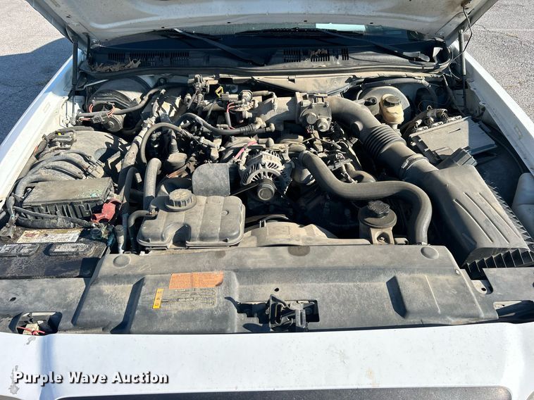 image for item DO7523 2010 Ford Crown Victoria  Police Interceptor