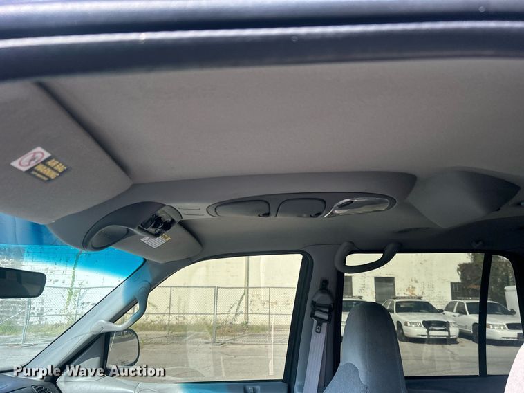 image for item DO7526 1999 Ford Expedition  SUV