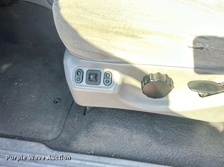 image for item DO7526 1999 Ford Expedition  SUV