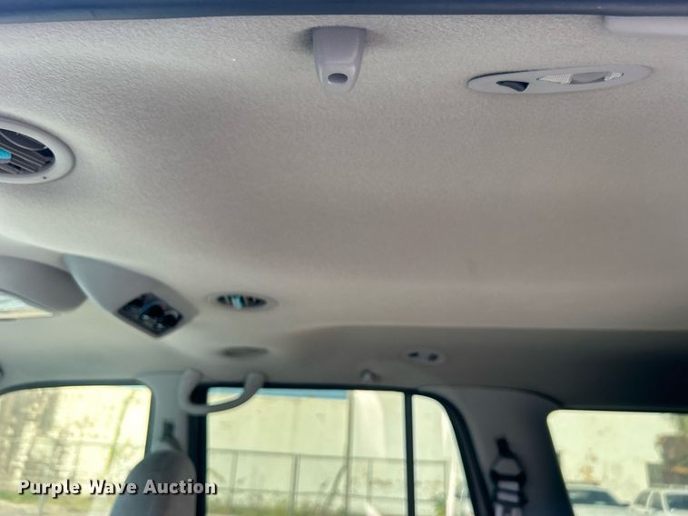 image for item DO7526 1999 Ford Expedition  SUV