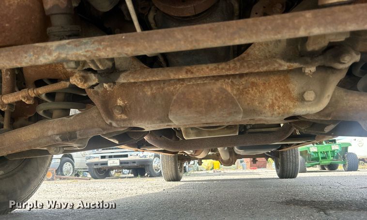 image for item DO7528 1995 Chevrolet  C1500 pickup truck