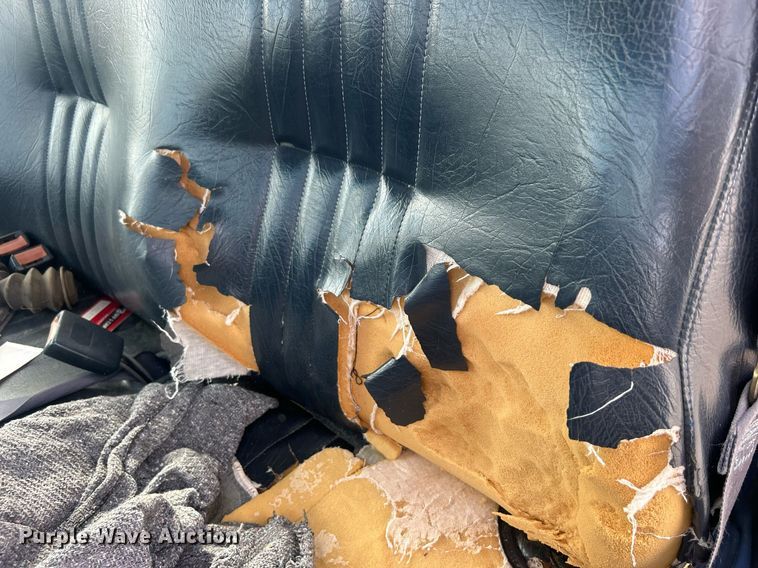 image for item DO7528 1995 Chevrolet  C1500 pickup truck