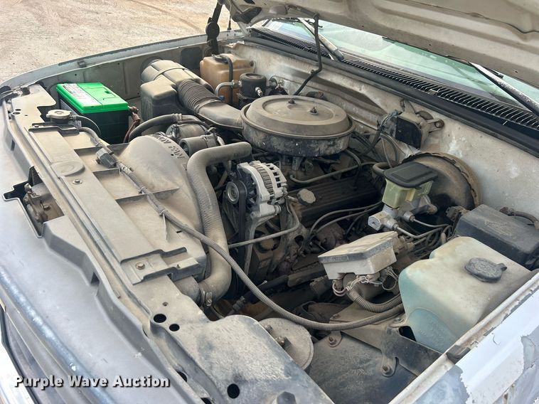 image for item DO7528 1995 Chevrolet  C1500 pickup truck