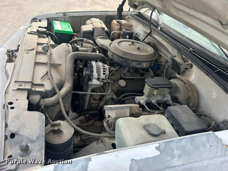 image for item DO7528 1995 Chevrolet  C1500 pickup truck