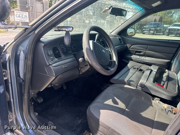 image for item DO7531 2009 Ford Crown Victoria  Police Interceptor