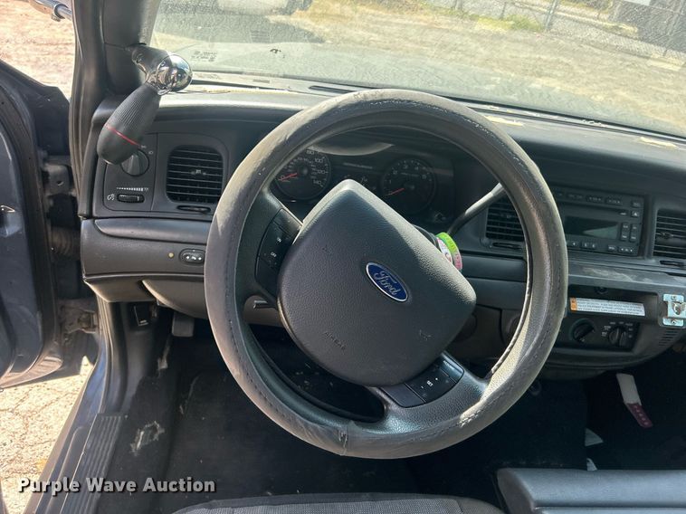 image for item DO7531 2009 Ford Crown Victoria  Police Interceptor