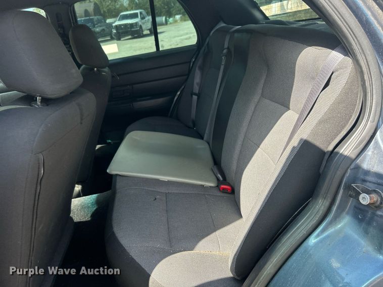 image for item DO7531 2009 Ford Crown Victoria  Police Interceptor