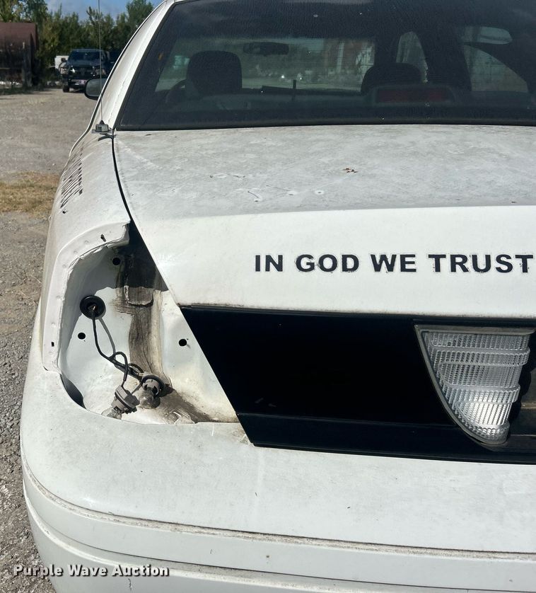 image for item DO7533 2008 Ford Crown Victoria  Police Interceptor