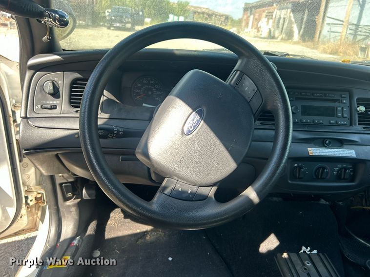 image for item DO7533 2008 Ford Crown Victoria  Police Interceptor