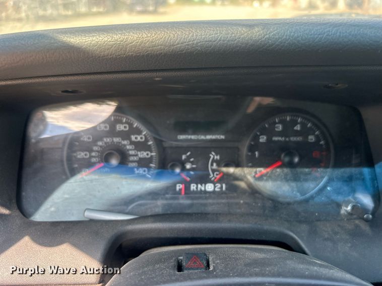 image for item DO7533 2008 Ford Crown Victoria  Police Interceptor