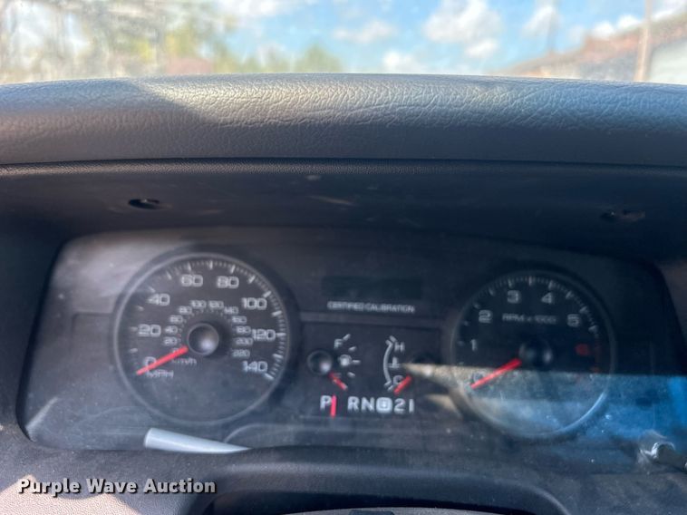 image for item DO7533 2008 Ford Crown Victoria  Police Interceptor