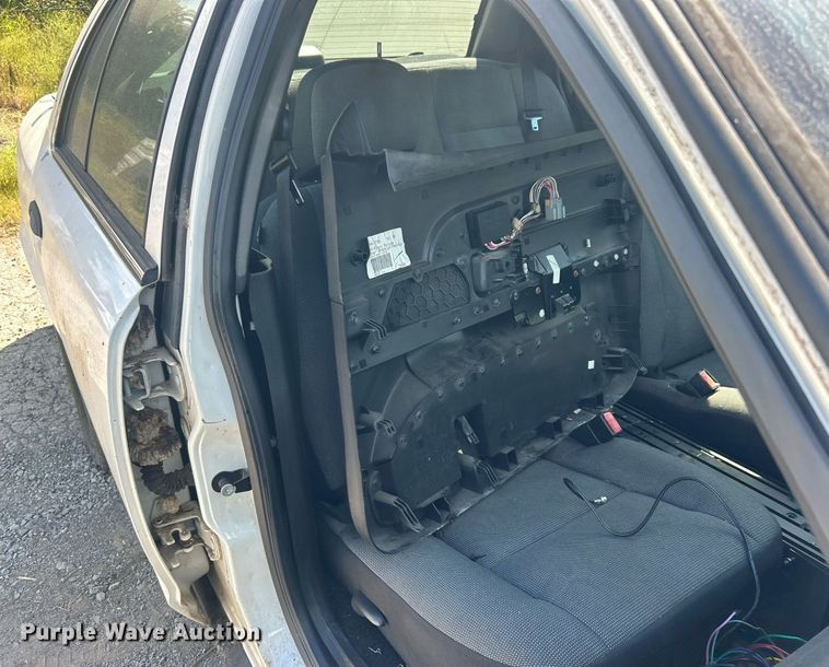 image for item DO7533 2008 Ford Crown Victoria  Police Interceptor