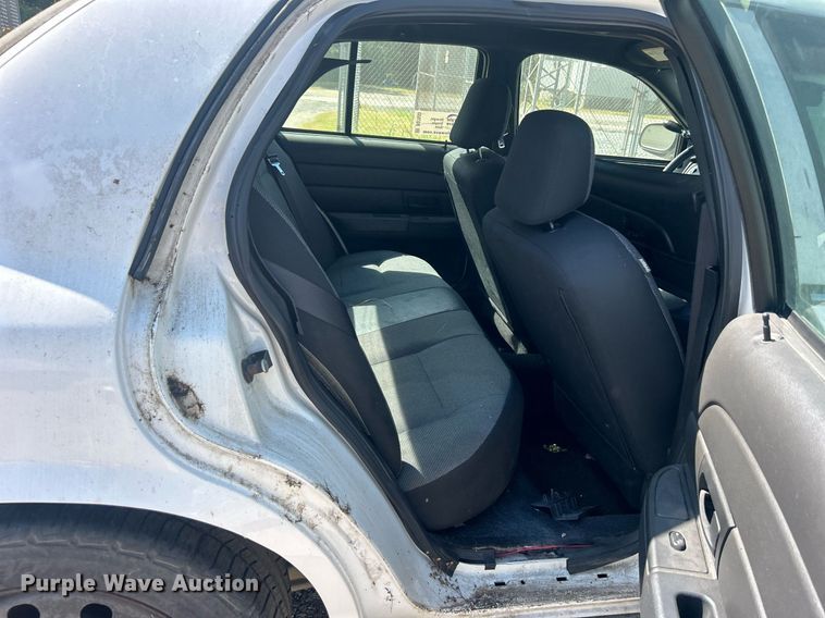 image for item DO7533 2008 Ford Crown Victoria  Police Interceptor