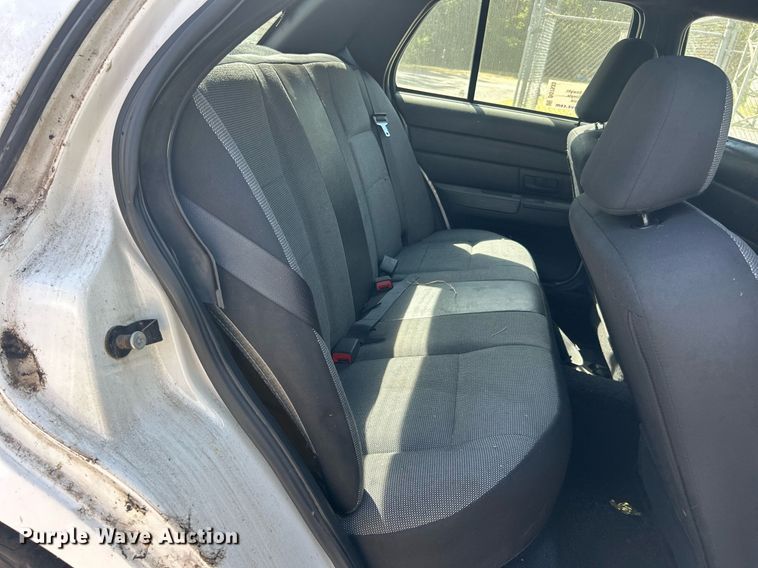 image for item DO7533 2008 Ford Crown Victoria  Police Interceptor